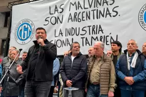La CGT march� en defensa de la industria nacional y advirti�: "La lucha se va a seguir profundizando"