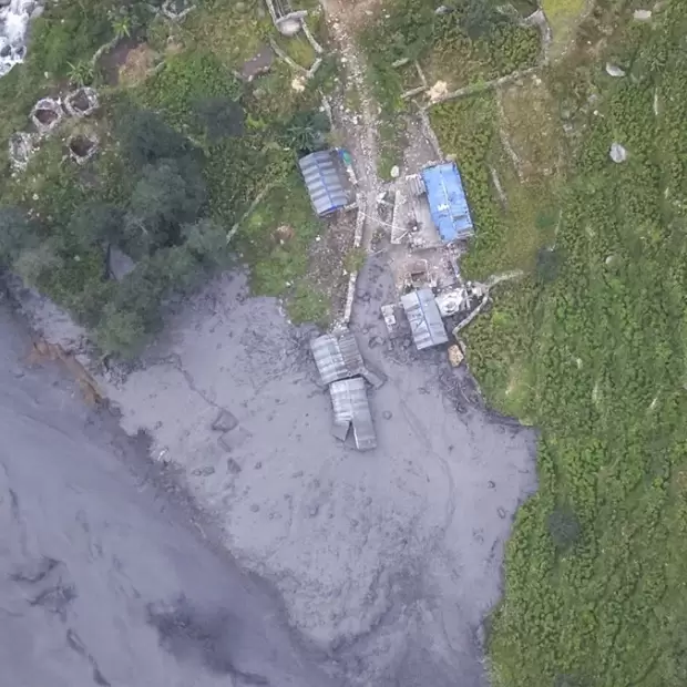 VIDEO: una nueva inundaci�n repentina en Nepal arras� con todo un pueblo