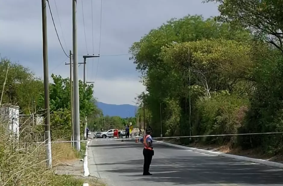 Tragedia: dos j�venes murieron tras un siniestro vial en Santa Mar�a