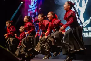 M�s de 3.500 peque�os artistas pasaron por el escenario del Ponchito