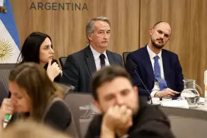Diputados: a contrarreloj, el oficialismo cede con la Ley de Tierras para blindar el DNU 70/23