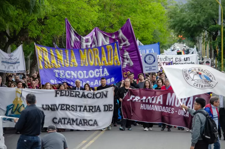 quita marcha universitaria