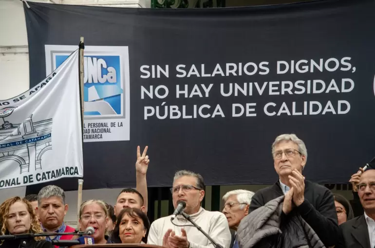 quita marcha universitaria