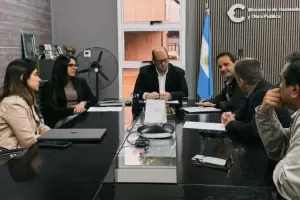 Catamarca y MARA firmaron acuerdos para reforzar la salud y rutas del Oeste provincial