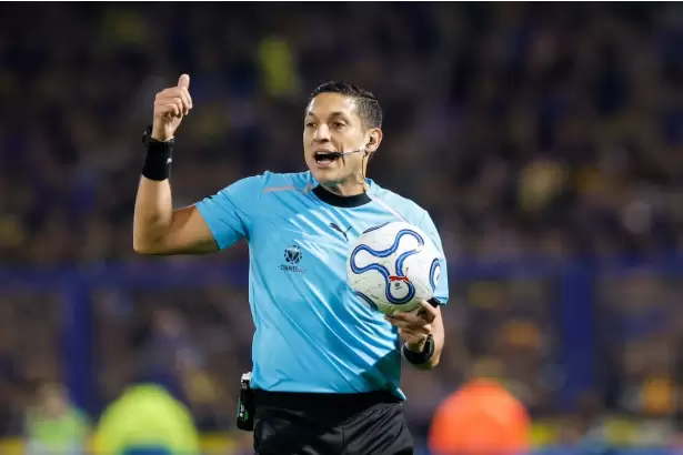 Boca vuelve a cruzarse con Valenzuela, el �rbitro de dos partidos pol�micos