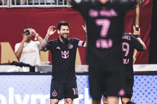 Messi brill� con dos golazos en la victoria de Inter Miami ante Atlanta United