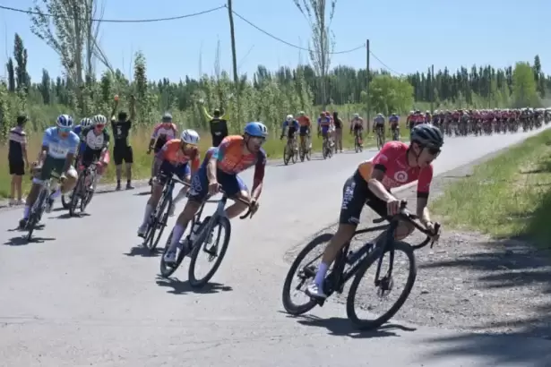 Vuelta al Valle 2026: se viene la segunda etapa con un circuito urbano de 80 kil�metros