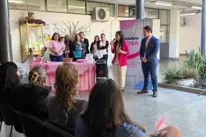 C�ncer de mama: Salud refuerza la concientizaci�n y destaca que el diagn�stico temprano