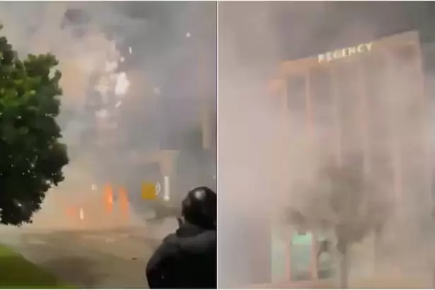 Video: los hinchas de Vasco da Gama tiraron fuegos artificiales frente al hotel de Boca