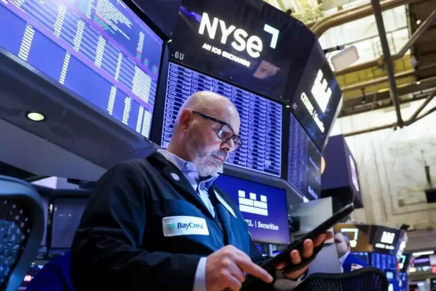 El riesgo pa�s lleg� a superar los 700 puntos por primera vez en lo que va del a�o