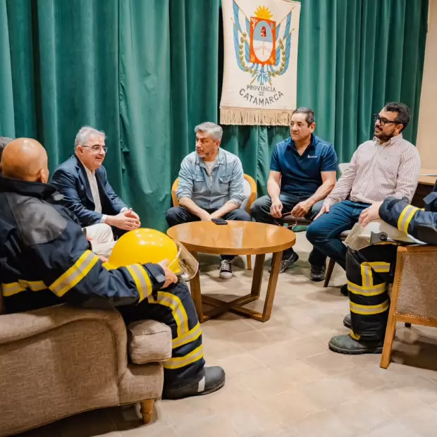 Catamarca refuerza el apoyo econ�mico a los cuarteles de Bomberos Voluntarios