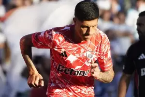 Enzo P�rez, de la tribuna a bancar a Ponzio como DT: "River necesita uni�n"