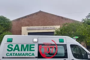 Denuncian posibles riesgos sanitarios en la Secundaria N.� 76 tras una desinfecci�n