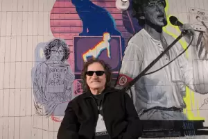 Charly Garc�a cumple 75 a�os y Netflix prepara un documental sobre su vida
