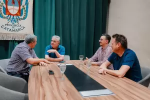 Recreo: el Gobierno confirm� la continuidad de la asistencia a la textil Sabri Catamarca