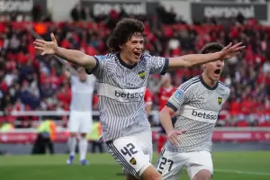 De manera ag�nica, Boca venci� a Independiente en un duelo decisivo por el t�tulo de liga