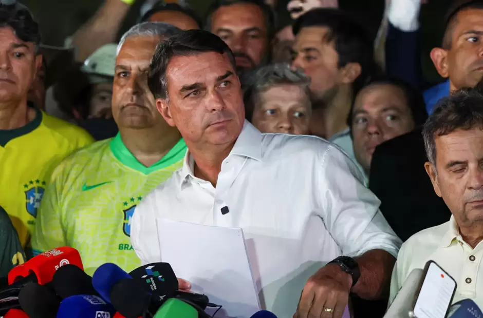 Fl�vio Bolsonaro