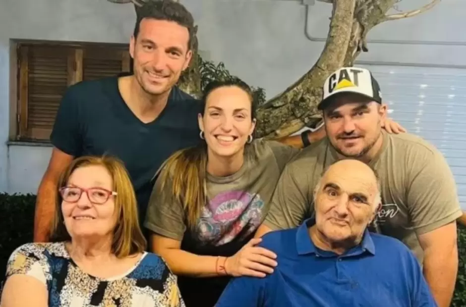 Lionel  Scaloni y su madre