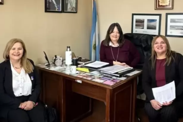Catamarca impulsa un conversatorio para avanzar hacia una ley integral contra la violencia digital
