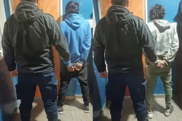 Le robaron a su propia madre: est�n detenidos y le secuestraron armas blancas