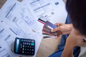 La mora de las familias baj� en septiembre, pero las refinanciaciones si aumentaron