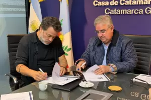 Jalil y Gast�n Pauls firmaron un compromiso federal para fortalecer la prevenci�n de las adicciones